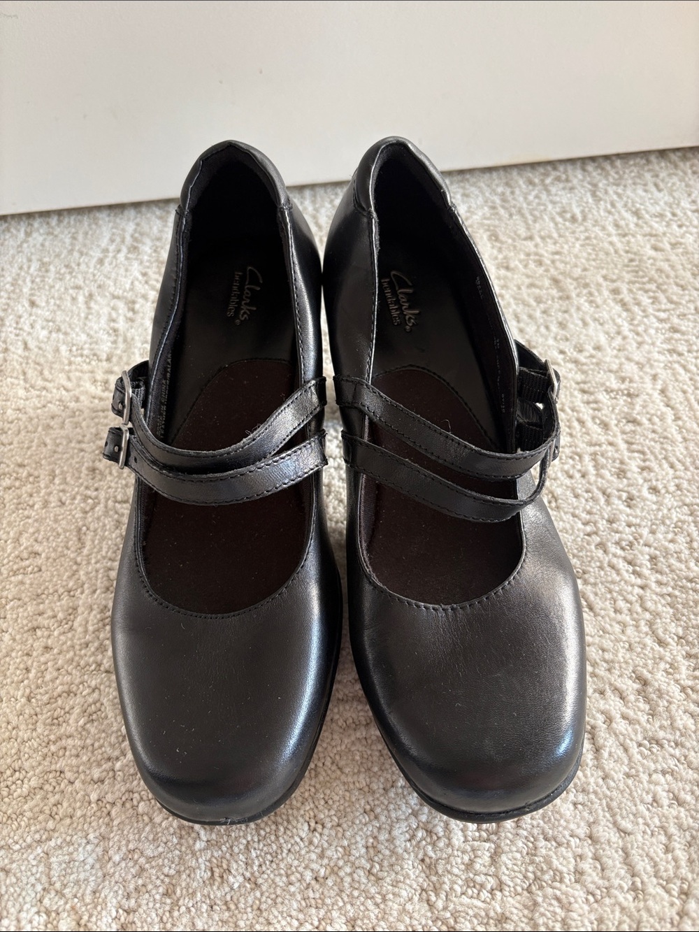 Vintage 2010 Clark Bendables Classic Black Mary Jane Heel with Double Buckle 7M - Picture 2 of 9